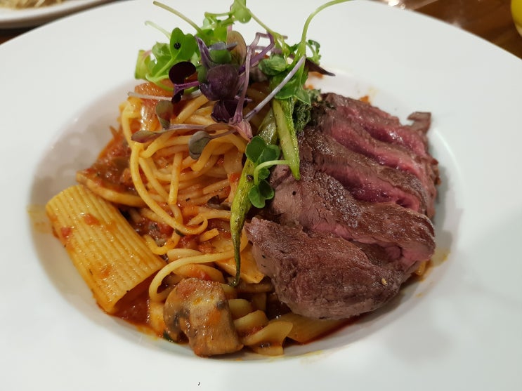  은평구 맛집 , 여자취향저격 '뚜띠쿠치나'