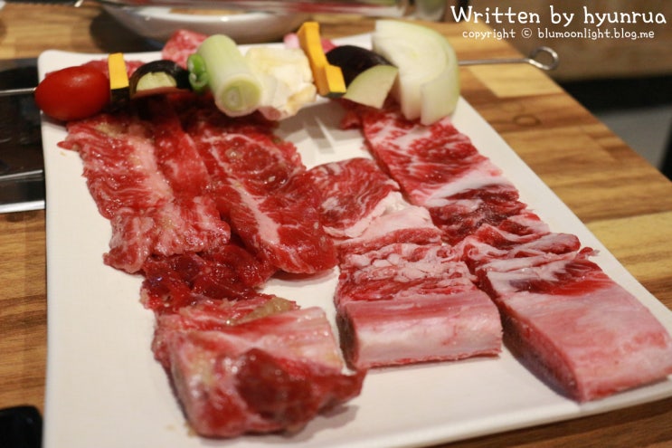  충주 한우 소갈비 맛집! 때깔이 끝내줘요~