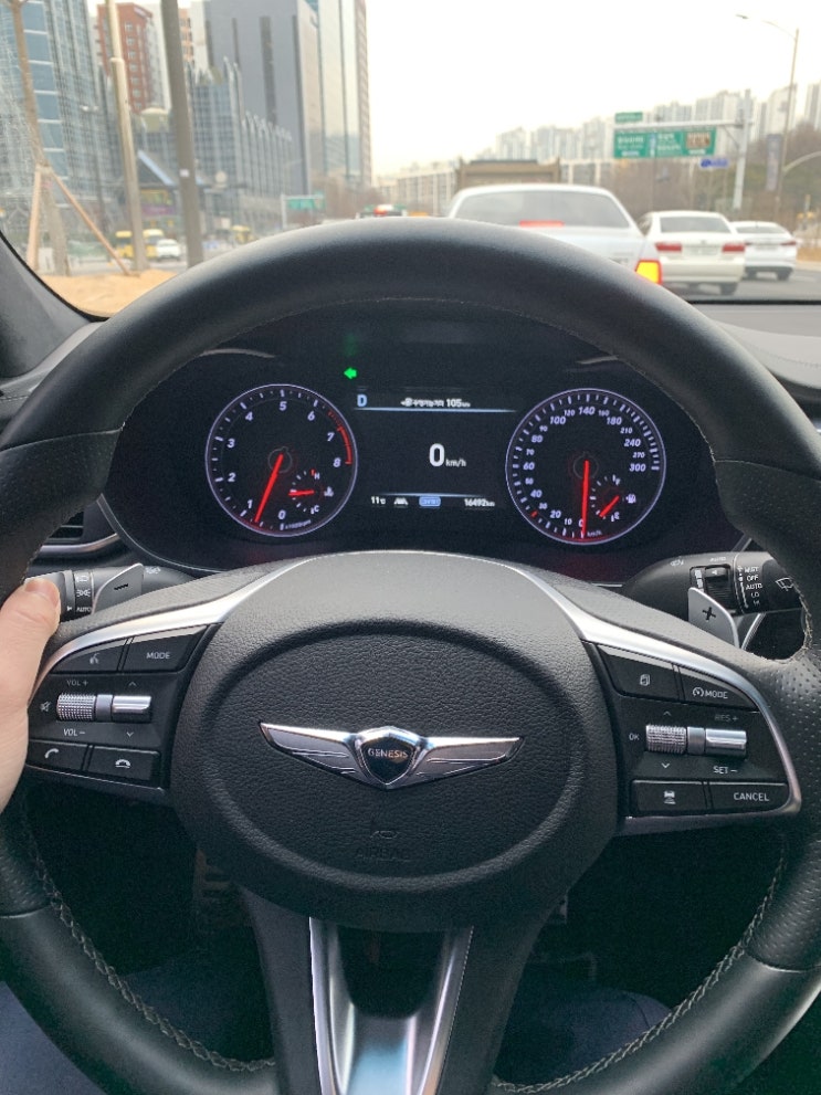  제네시스 g70 3.3 너로 정했다
