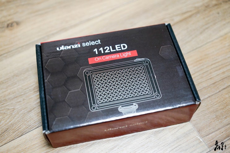  울란지 112 LED 카메라 라이트 후기