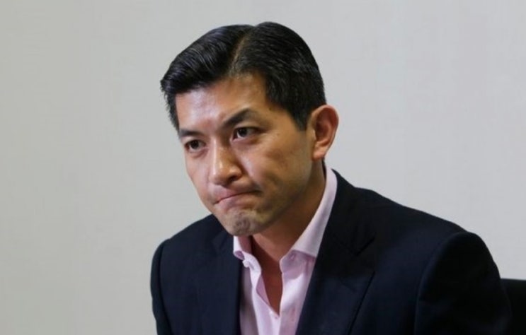  전 한나라당 의원 홍정욱 딸, 변종 대마 밀반입 시도하다 공항에서 체포/ 홍정욱 그는 누구인가??