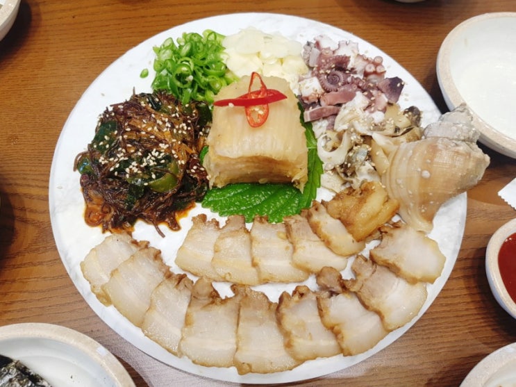  복대동 밥집/꼬막비빔밥과 참소라사합 후기) 연안식당