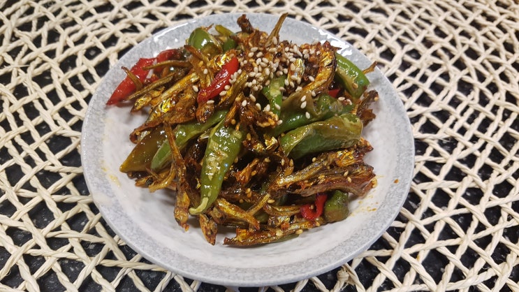  맛있다 멸치 고추 볶음