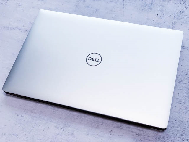  2019년 최신형 DELL노트북 XPS15-7590 노트북추천