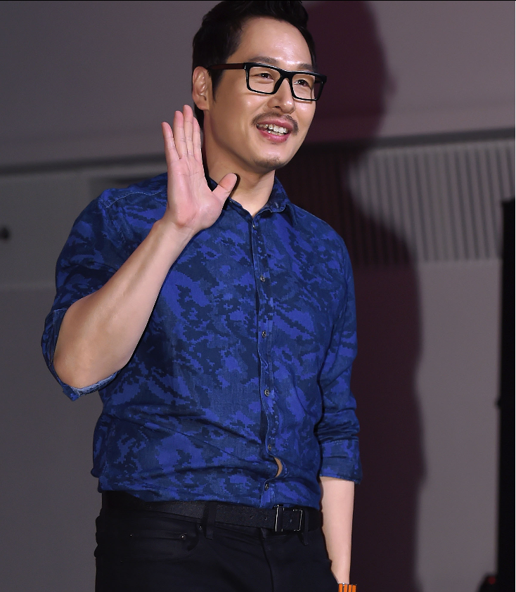  '김풍'8살 연하 예비 신부와 결혼 발표!