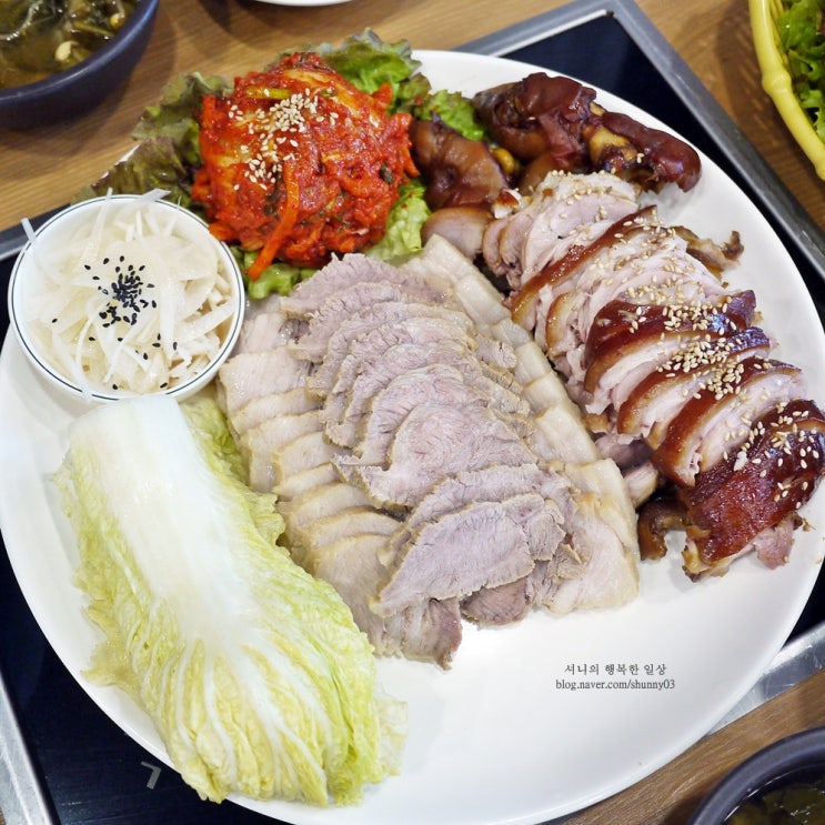 안산 족발 맛집 고잔동 대가보쌈과냉채족발 족보 세트 메뉴