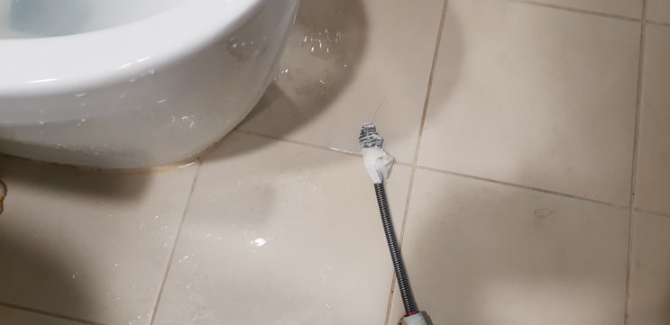  [남양주하수구막힘]다산동황금산현대힐스테이트비누가 들어가서막힌변기 기스안내고 해결업체