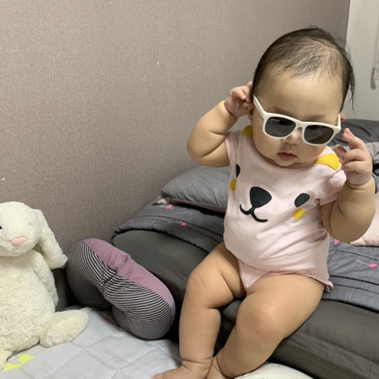  다롱이의일기/ 생후209일/ 헬로네이쳐 이유식재료/ 홈카페/ 아기랑 신세계강남점 나들이/ 신강 맛집/ 스콘집/ 차막혀서 멘붕/ 중기이유식/ 소고기 아욱죽/ 베이비선글라스 힙스터키드