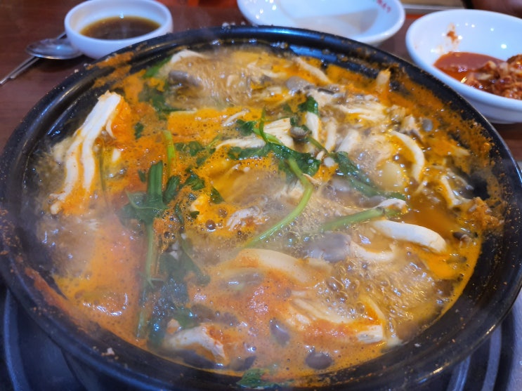  최애맛집! 여의도 가양칼국수버섯매운탕 인정? 응 인정!