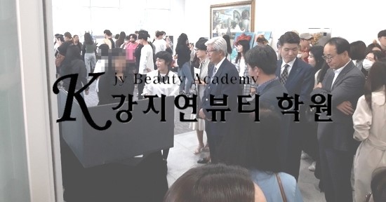  대전 과학기술대학교 뷰티학과 네일아트 전공 졸업작품 전시회를 강지연교수님과! - [대전뷰티창업교육학원]
