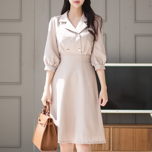  카라 칠부 소매 A라인 미디 원피스