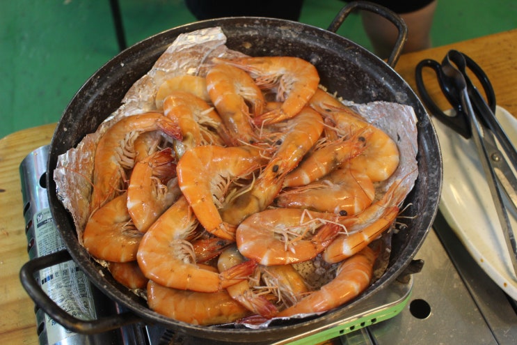  대천 해수욕장 맛집 친구랑 대하구이 시켜서 한잔~