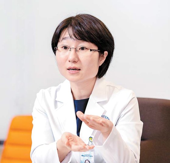  중앙일보-고통스러운 암 통증, 의료진 상담 통해 효과적으로 관리