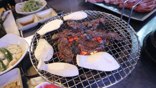  깡통시장 맛집 한우공장 소고기라면은 필수!