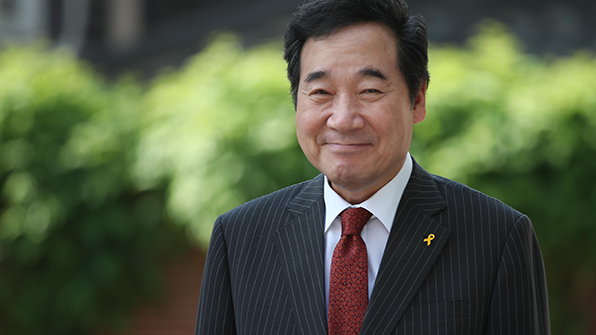  달라진 이낙연 총리, 대권욕 때문인가.