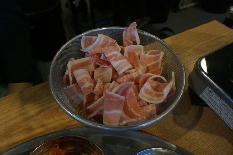  선릉역24시간맛집 / 대패서울 / 대패삼겹살 먹으며 데이트 했어요 :)