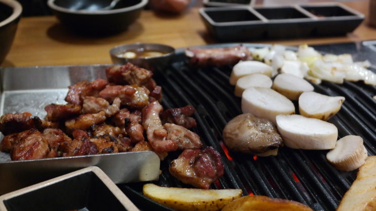  유천택지 맛집 '타이도니삼겹 강릉유천점'은 분위기있는 삼겹살을 먹을 수 있당-!!!