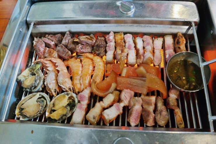  아이와 제주여행 5일차. 흑돼지고을참숯구이 제주표선맛집 푸짐한 모듬