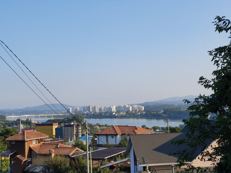 동남향 한강 조망이 일품인 양평 전원주택 - 4억 원