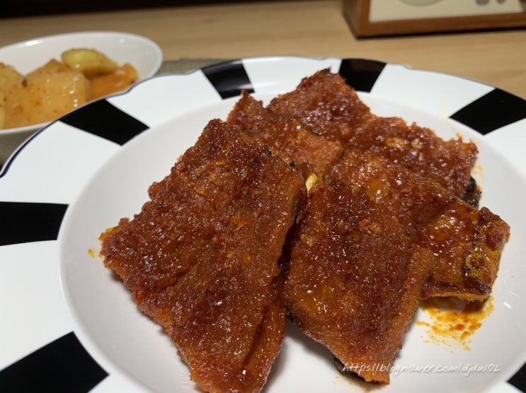  맛있는 황태양념구이 먹태쇼핑몰 용대황태푸드에서