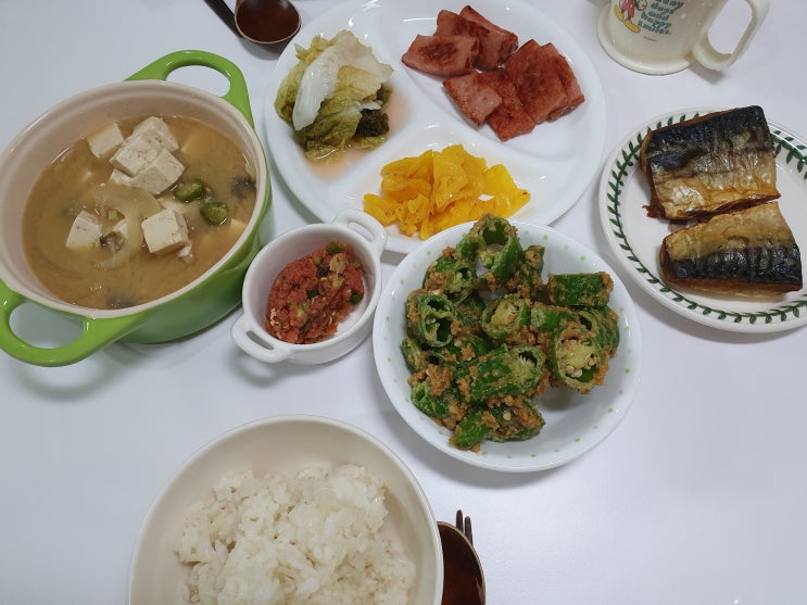  집에서 편한게 최고! 생선구이 / 된장국~!