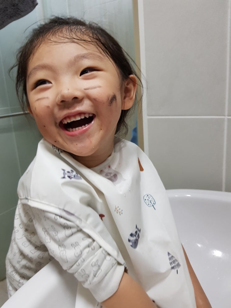 어린이집 준비물 방수 턱받이 어린이집 준비물 방수 턱받이