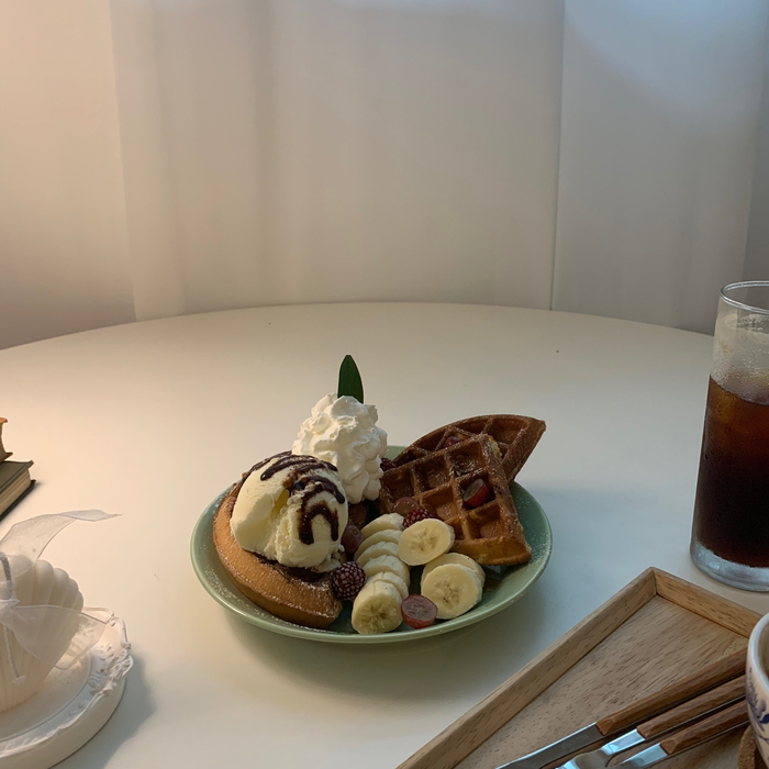  천안 두정동 카페 977번지, 조용하고 감성적인 분위기 취저야.