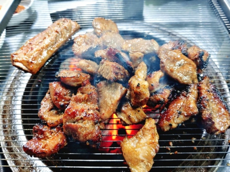 정릉 갈비 고추장찌개맛집 김대포연탄구이(덜미살 불판은 갈비 그릴이 아닙니다)