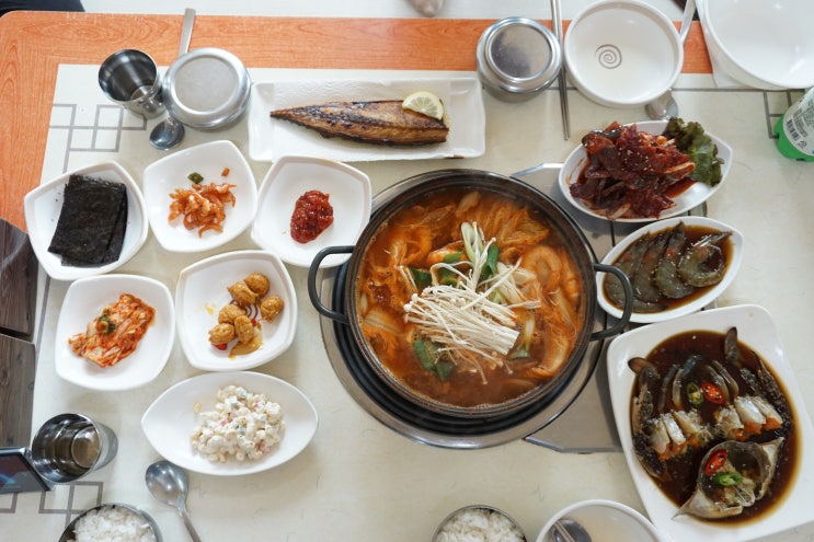  몽산포캠핑 2일차점심 게국지맛집 : 천수만꽃게장