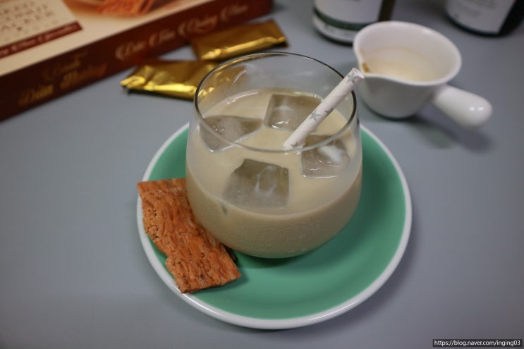  오스트리치팩토리 말차시럽 간편하게 홈카페 즐겨요!