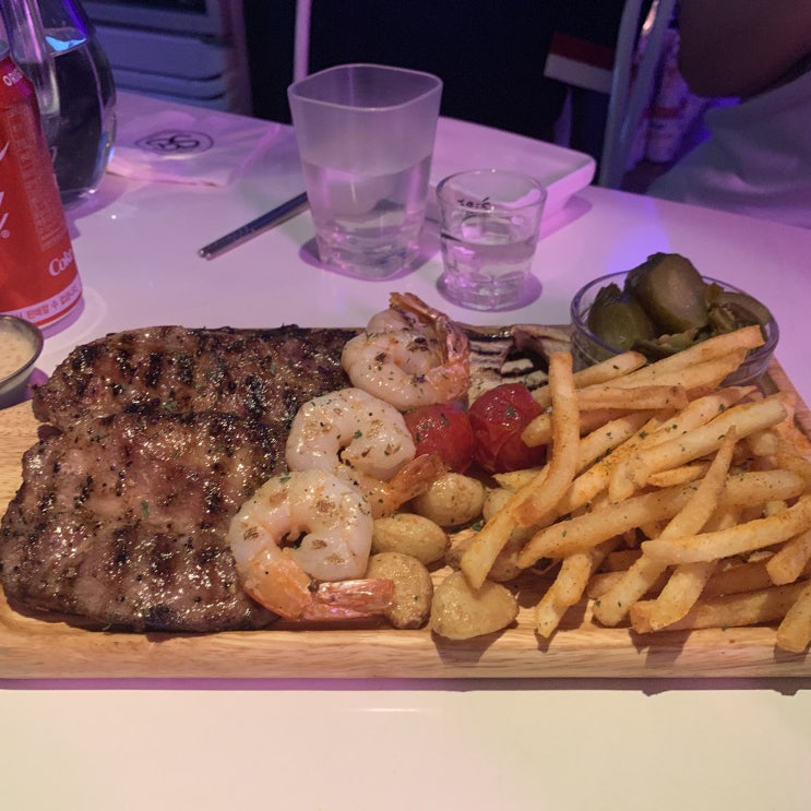  [홍대] 비포선라이즈 :) 홍대 분위기 술집, 홍대 인스타그램 술집, 홍대 안주 술집, 홍대입구역 맛집, 홍대 술집, 홍대 술집 맛집, 홍대 치킨, 홍대 파스타 맛집