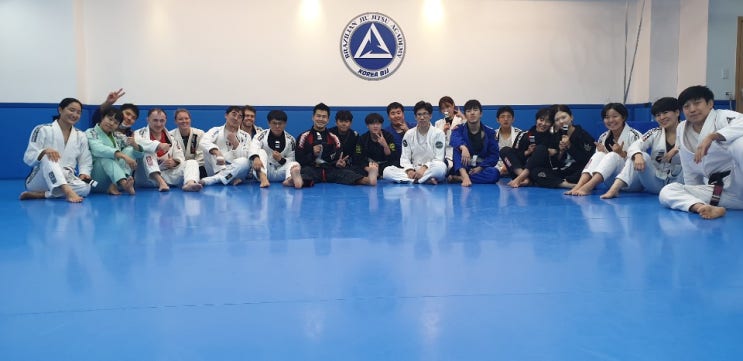  신촌이희성주짓수 9월 화이트벨트 승급소식입니다