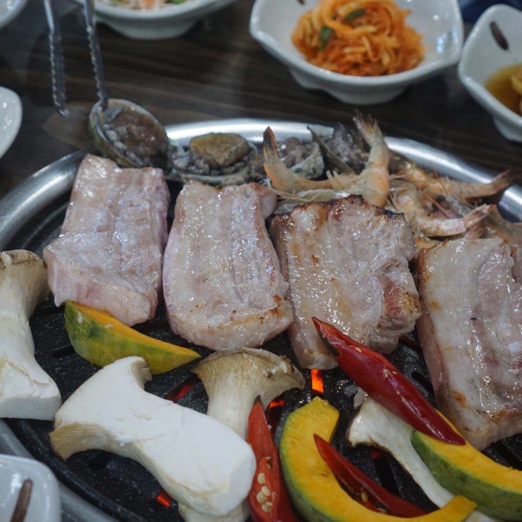 산방산 맛집에서 진정한 고기를 느껴보세요!