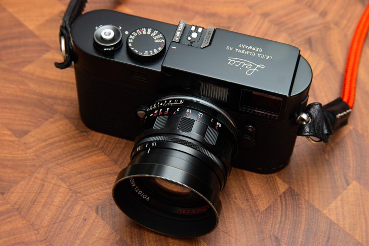  라이카 M 바디에 블랙페인트 렌즈를 찾고있다면..?voigtlander 50mm F1.5 ASPHERICAL LTM/보이그랜더 50mm F1.5 / 리뷰