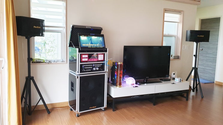  금영 KMS-S70 노래방반주기 MA-500DII 앰프 모니터 탑재형 이동식노래방기계 풀세트 홍천 서면 전원주택 별장 서브스피커 추가 사운드명가 방문설치