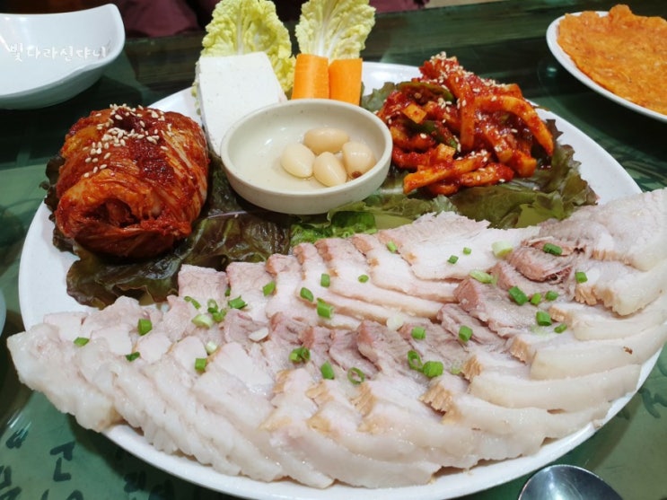  김해맛집추천 : 김해초계국수 / 김해결혼식피로연 가능한 보쌈맛집 <부영보쌈>
