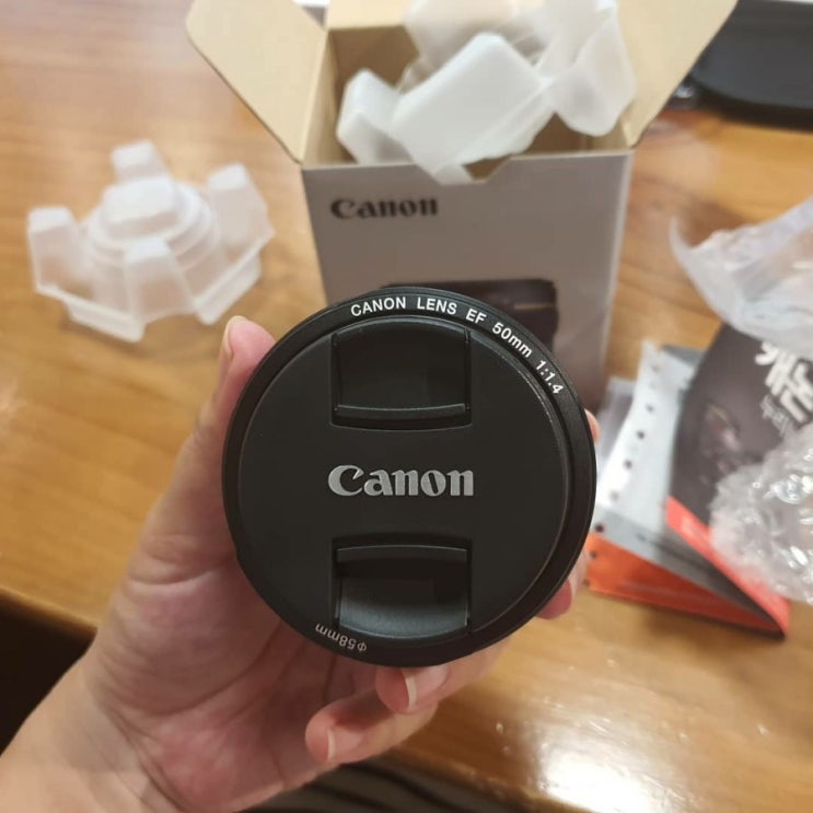 캐논 6d mark2 단렌즈 50mm f1.4 겟
