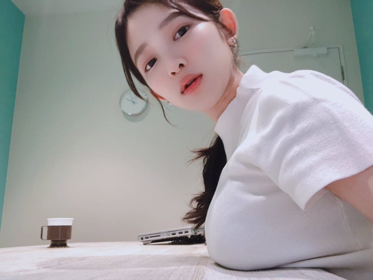 화제의 I컵녀 아마키 준 몸매 근황 화제의 I컵녀 아마키 준 몸매 근황