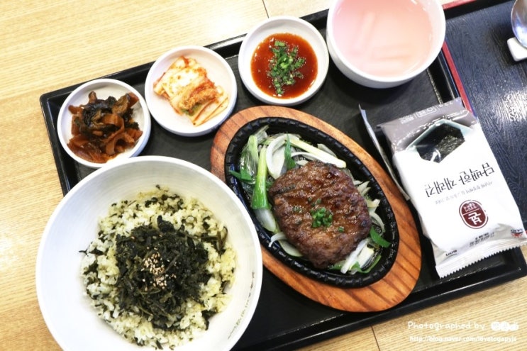  본죽&비빔밥 Cafe 건강한 신메뉴 곤드레 떡갈비 한 상 배불러