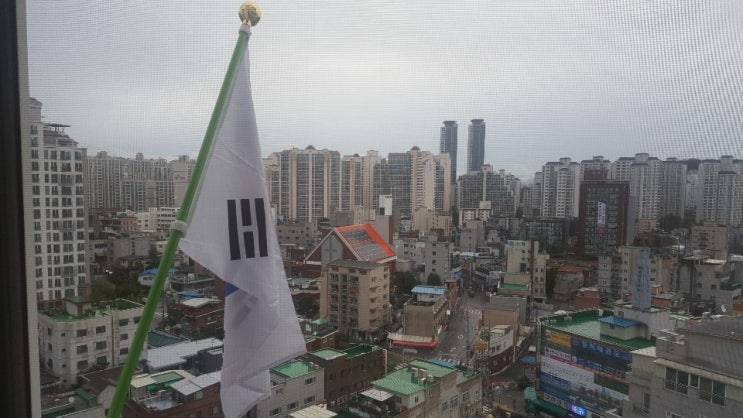  개천절, 일만 년의 역사는 반 토막이 나고