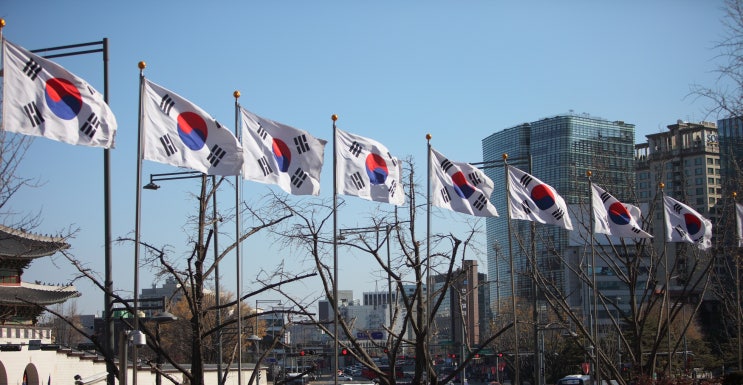 개천절-개천절 뜻, 태극기, 태풍 미탁피해