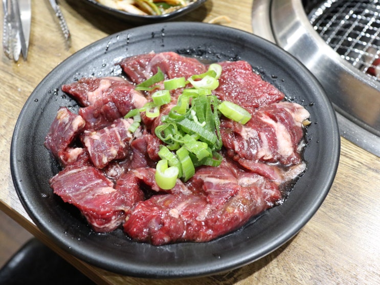  [육갑식당]:최고급 고기를 맛볼수 있는 논현동 고기집