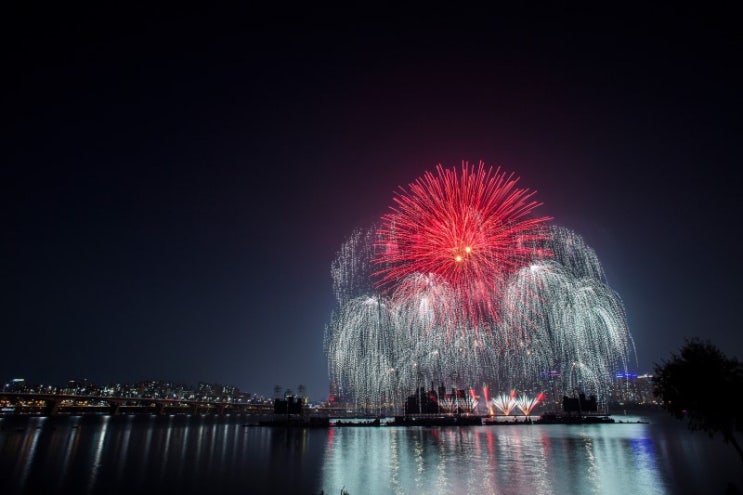  [쉽게 보는 2019 여의도 불꽃축제 정보 팁!]_ 호텔 명당 시간 프로그램 우천공지 교통 이야기