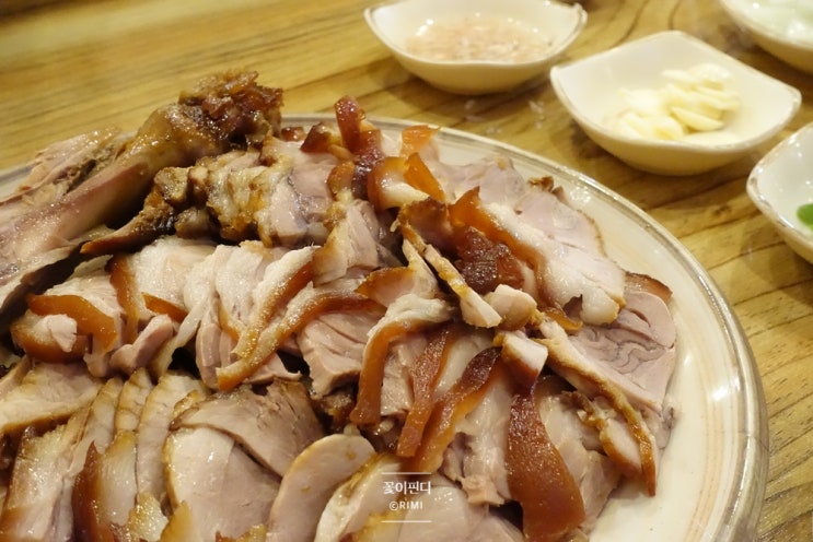  울산달동맛집으로 여러번 방문한 달동 황족 유황족발