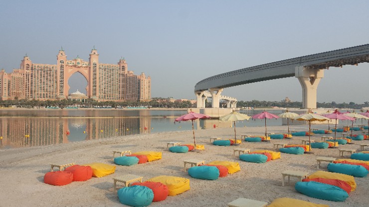  두바이 게스트하우스 영하우스 한인민박 이영씨와 함께하는 두바이 시티투어 핫플 "DUBAI THE POINTE" 추천