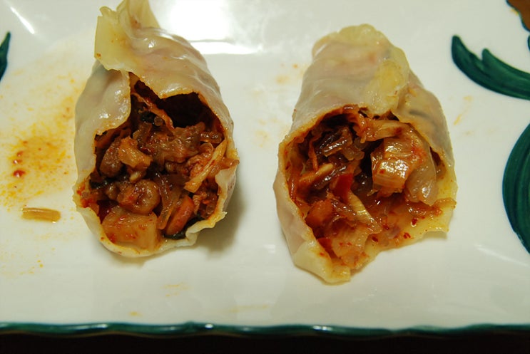  오늘의 별식 - 잡재 대처분 용으로 만든 만두 - 고기 안 들은 만두가 이렇게 맛있다니