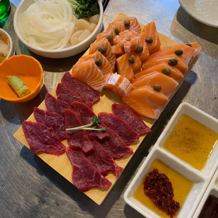  영등포 술집 '광안리 영등포점' ,연어회 + 육사시미 + 멸치찌개