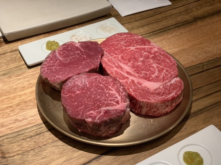  해운대 맛집 :: 분위기에 반하고, 맛에 한번 더 반하는 소고기 맛집, 우텐더 직접 방문 후기~!!