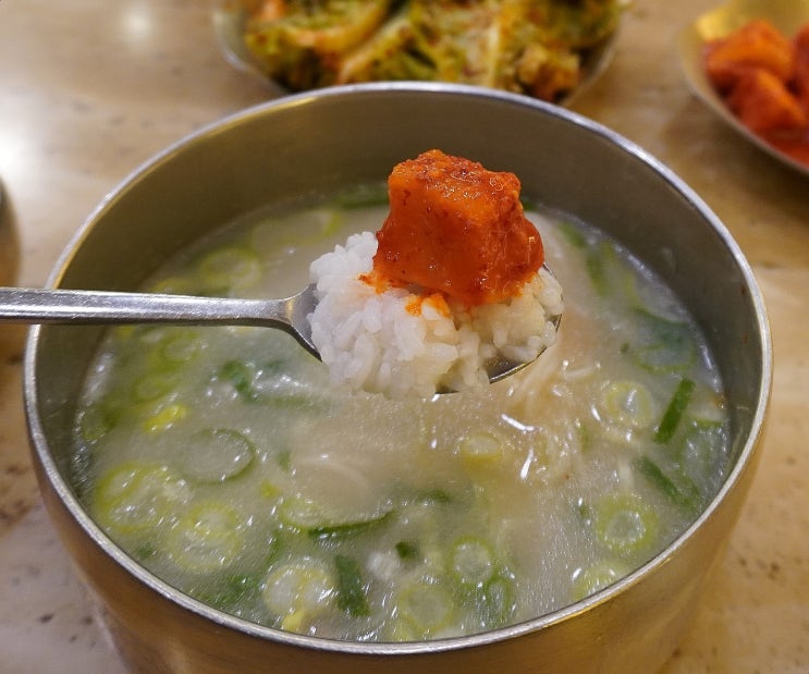  광주맛집 상무지구 서울깍두기 설렁탕에 존맛 깍두기~