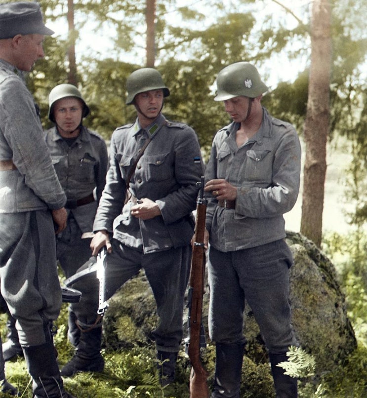 컬러로 보는 제2차 세계대전: 에스토니아(Estonia) No.1